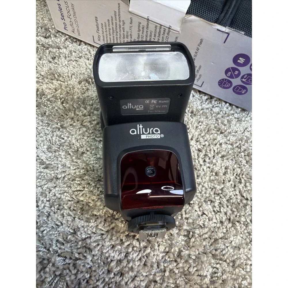 Altura Pro Series FOR NIKON Digital SLR Auto-Focus TTL Flash LCD Display